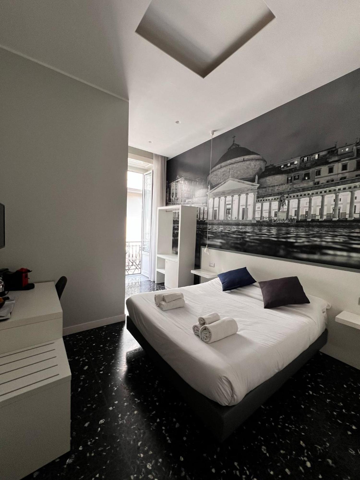 Beverello Rooms Napoli Dış mekan fotoğraf