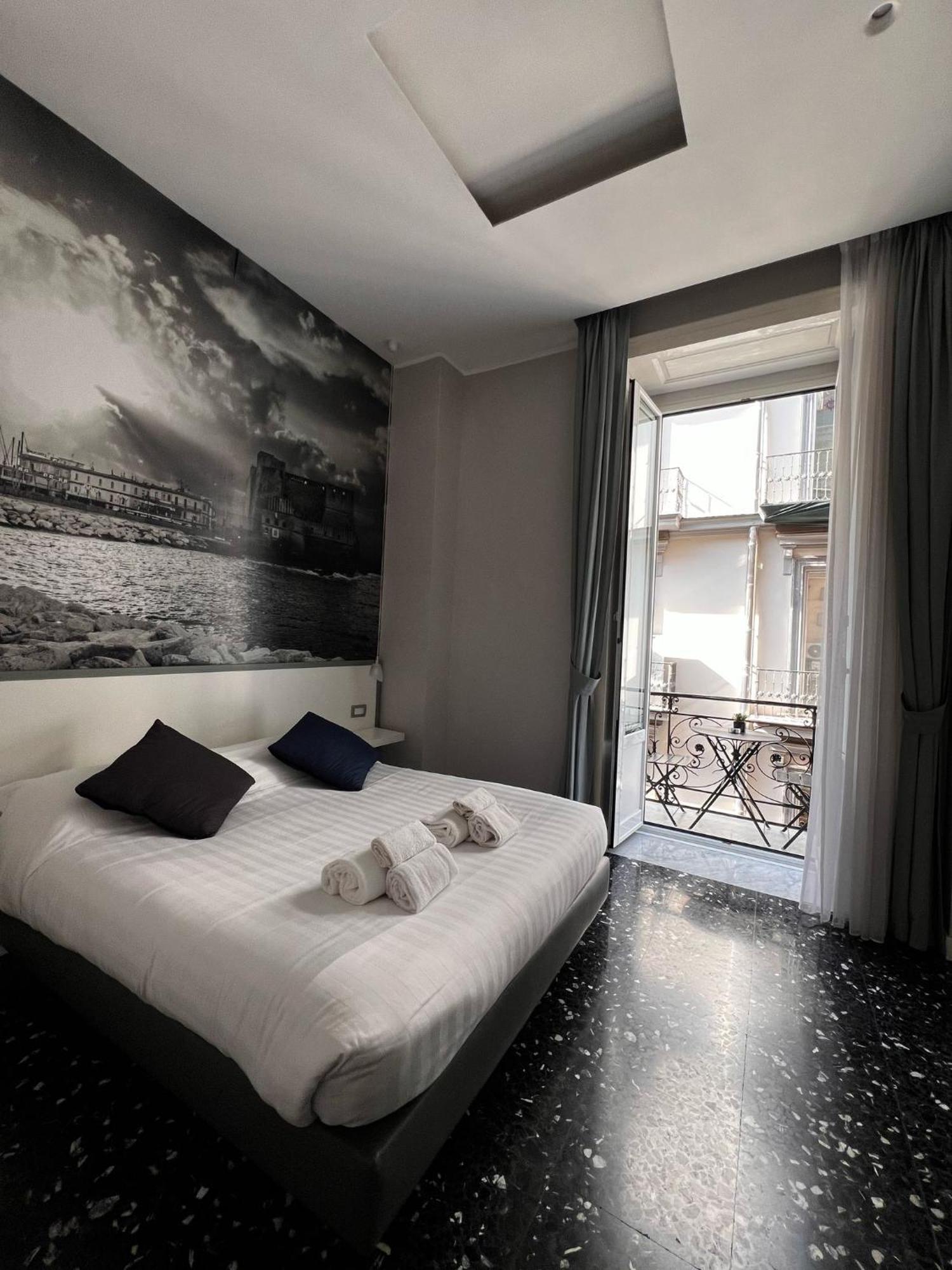 Beverello Rooms Napoli Dış mekan fotoğraf