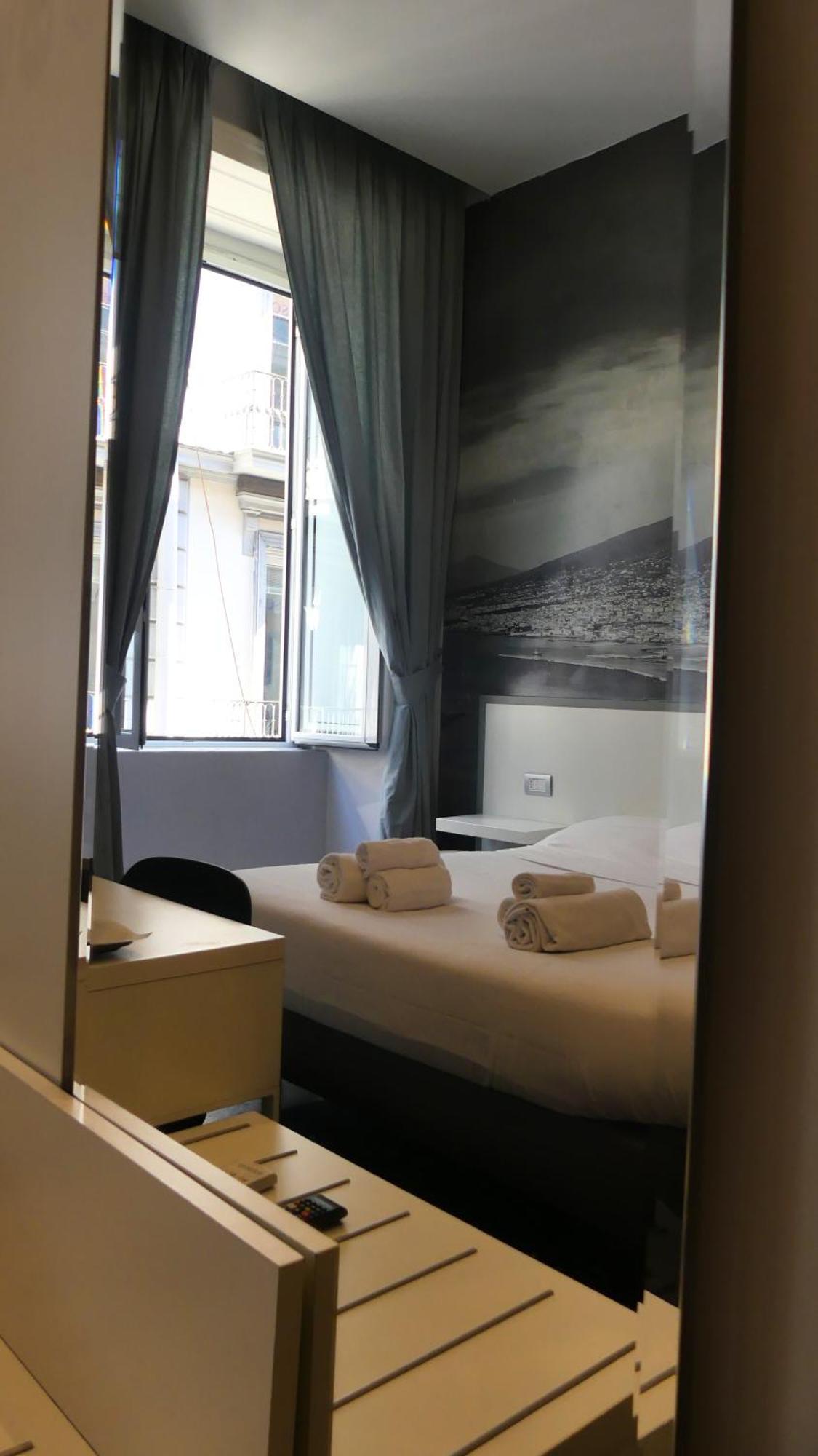 Beverello Rooms Napoli Dış mekan fotoğraf